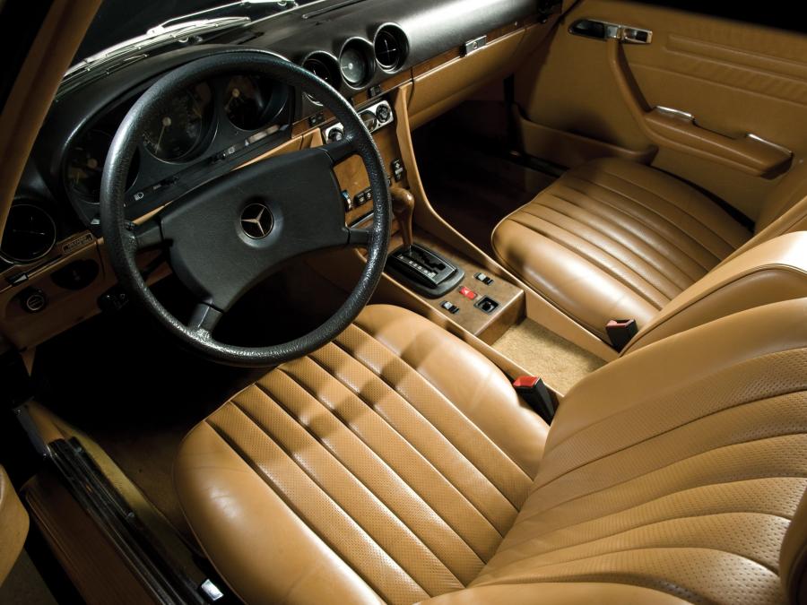  Mercedes-Benz 380 SL 1980 года  (US) (фото 3 из 7)